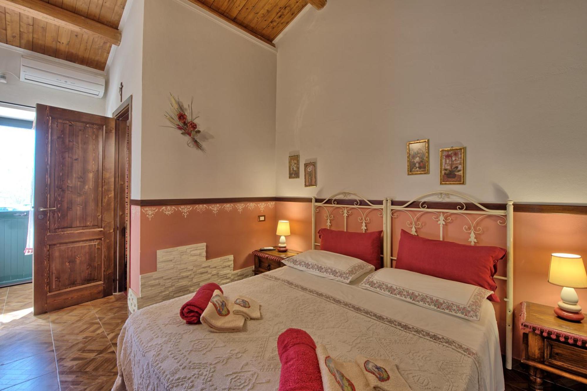 Villa Maddalena By Posarellivillas Palazzolo Acreide Exterior foto