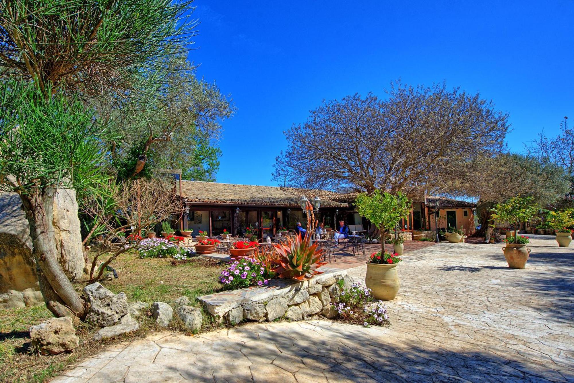 Villa Maddalena By Posarellivillas Palazzolo Acreide Exterior foto